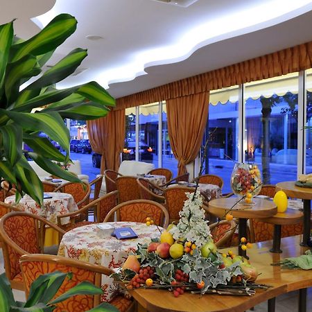Hotel Al Prater لينانو سابيادورو المظهر الخارجي الصورة