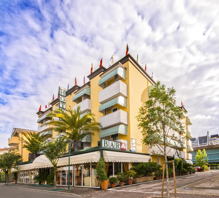 Hotel Al Prater لينانو سابيادورو المظهر الخارجي الصورة
