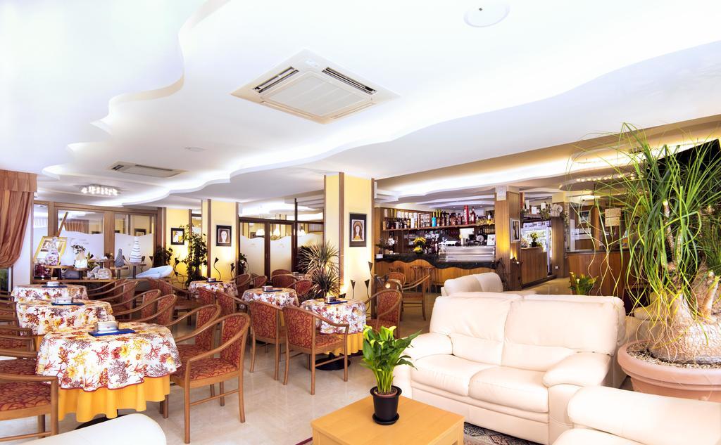 Hotel Al Prater لينانو سابيادورو المظهر الخارجي الصورة