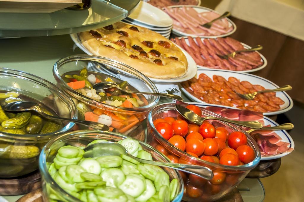 Hotel Al Prater لينانو سابيادورو المظهر الخارجي الصورة